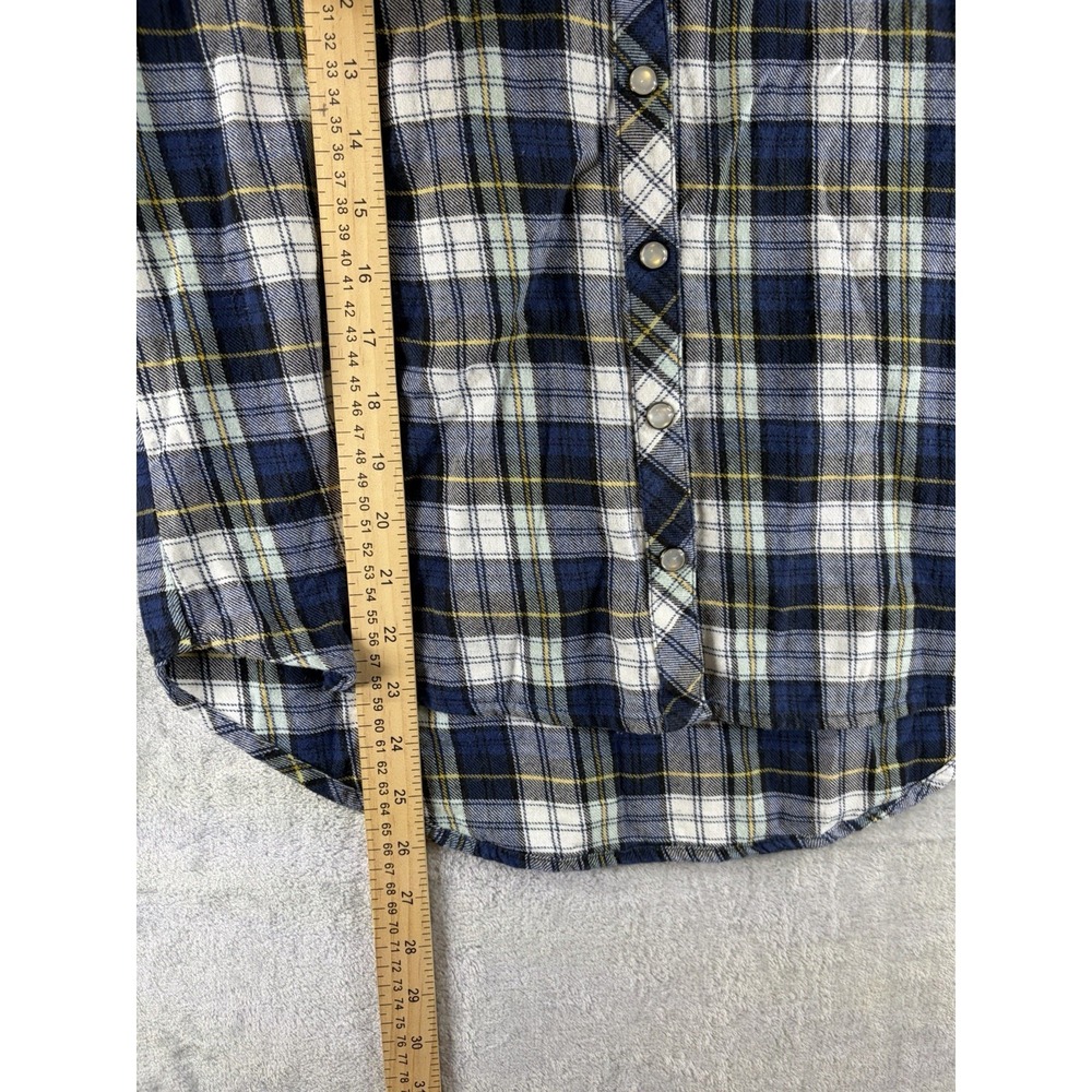 Guess Plaid Flannel Shirt Studded‎ Shoulders Snap Front Hi-Low Hem Navy S - Picture 5 of 7